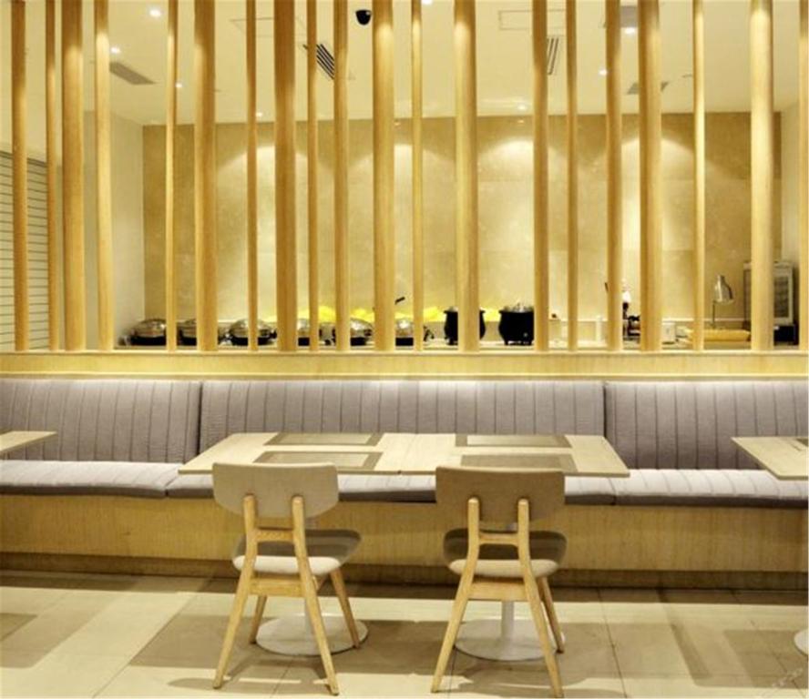 Ji Hotel Xianggang Middle Road ชิงเต่า ภายนอก รูปภาพ